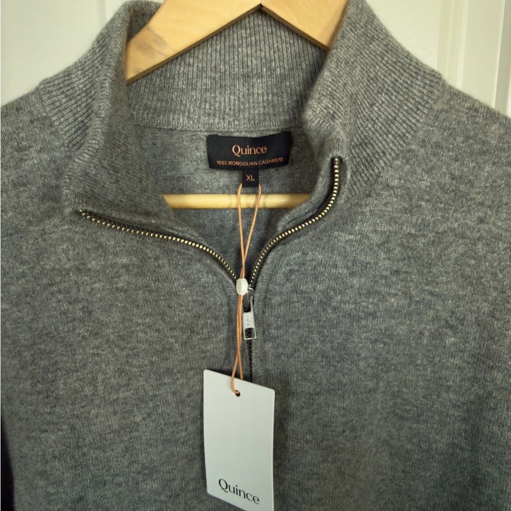 Quince Charcoal Zip-Up Men's Sweater - Picture 3 of 3